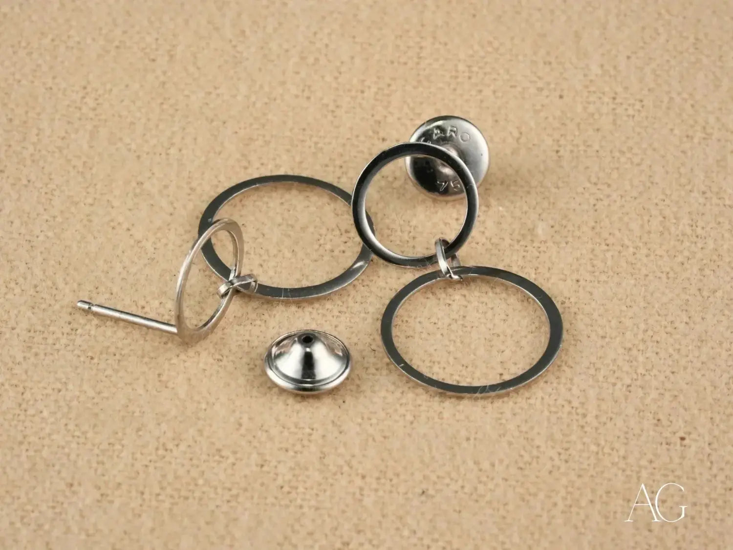 Ethereal Circles: 18K White Gold Dangle Earrings