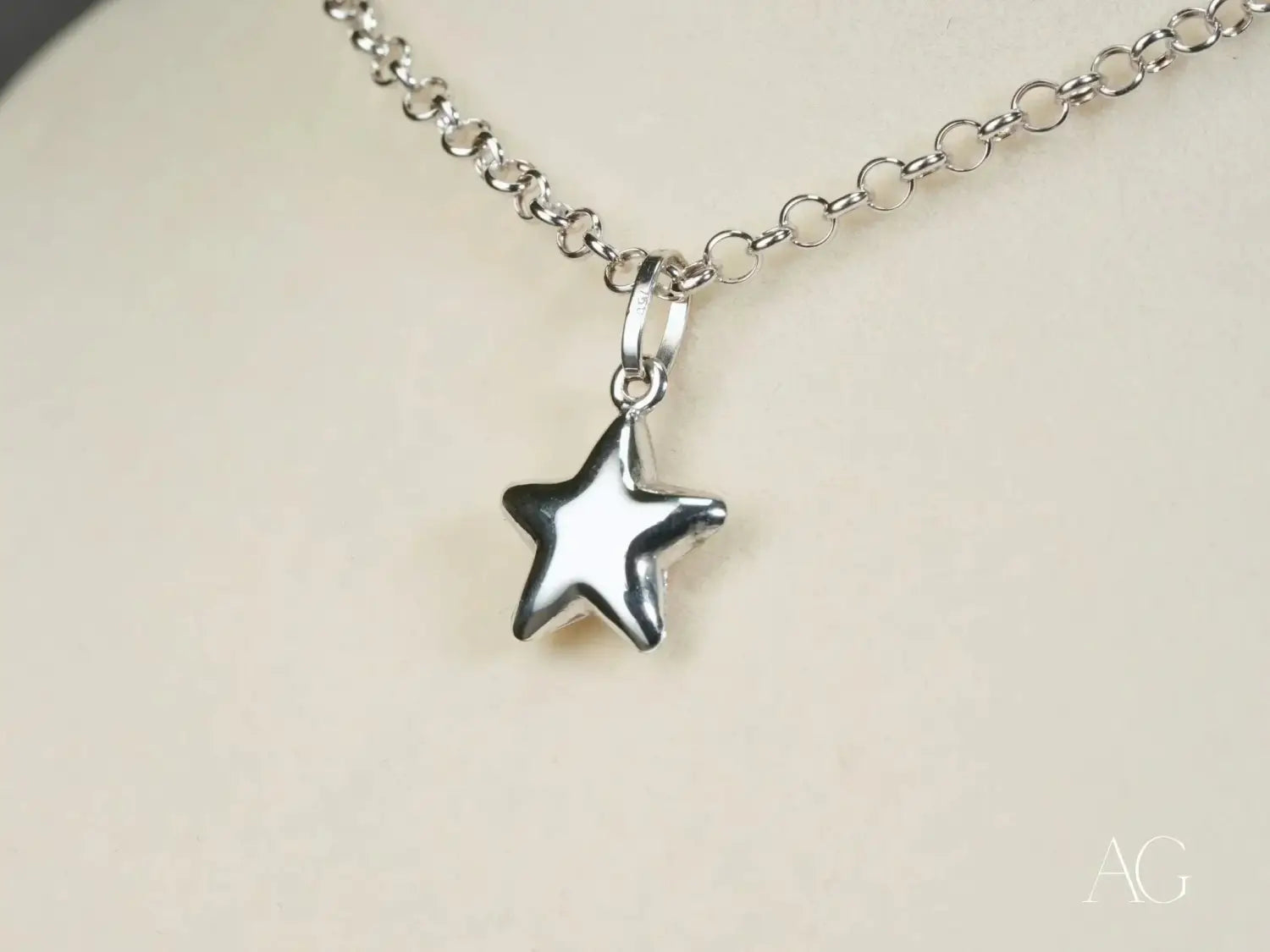Celestial Star White Gold Star Pendant