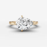 Horizon pear diamond setting in gold, front view