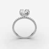 Etoile oval diamond setting in gold, view 15