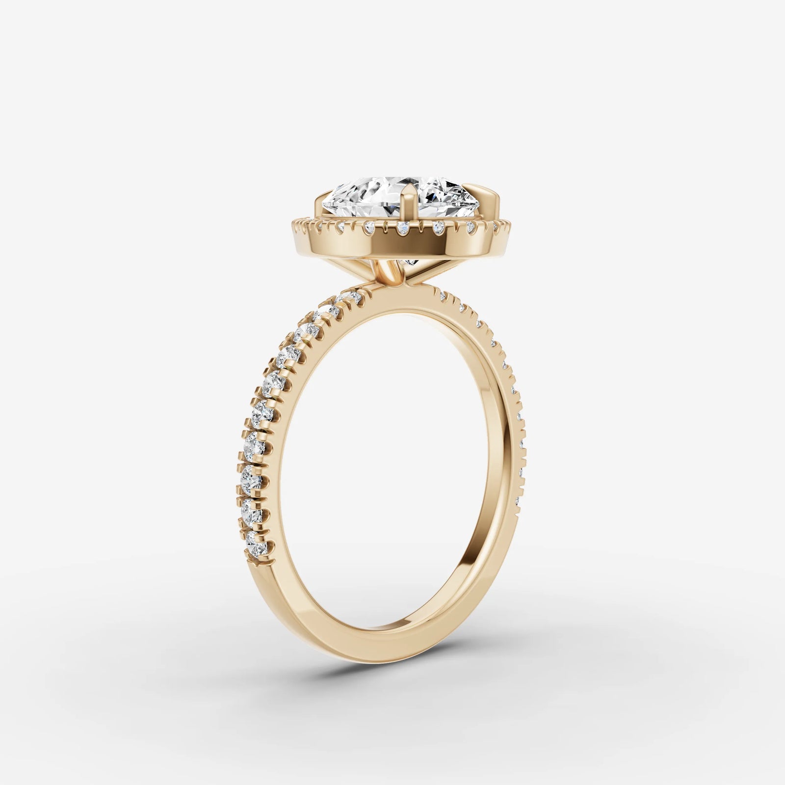 Aurore Etoile pear diamond setting in gold, detail view