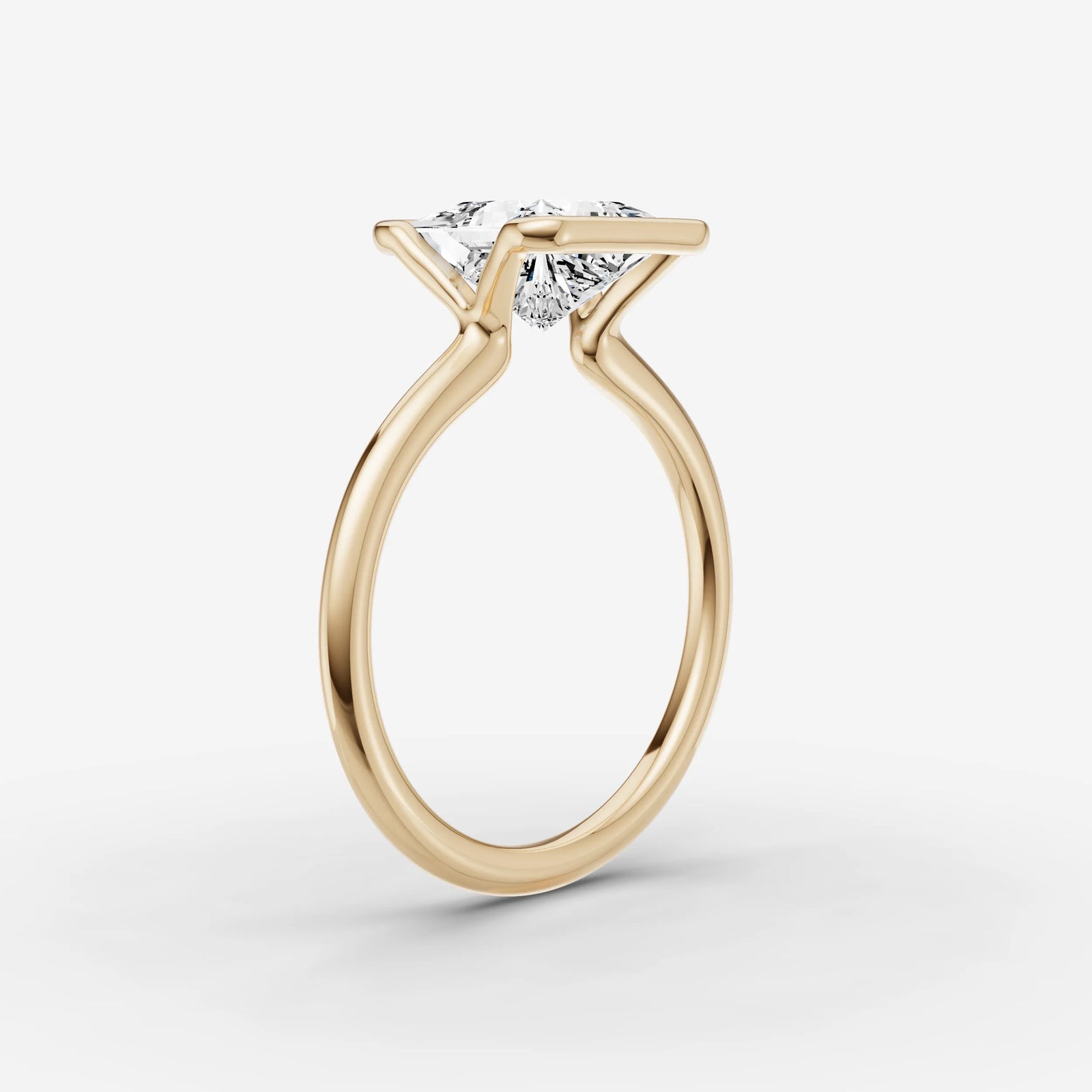 Demi princess diamond setting in gold, detail view