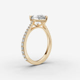 Cathedrale pear diamond setting in gold, detail view