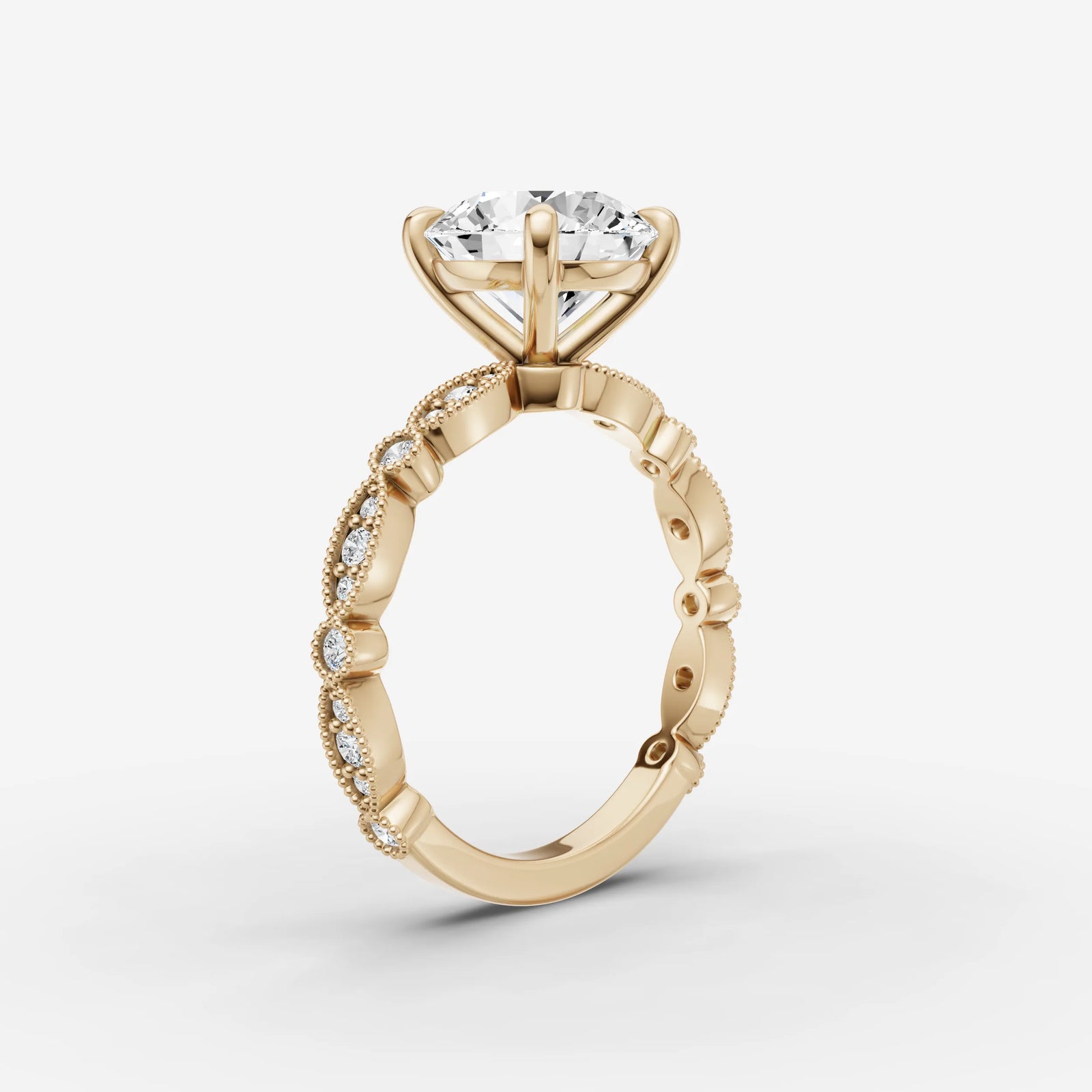 Heritage round diamond setting in gold, detail view