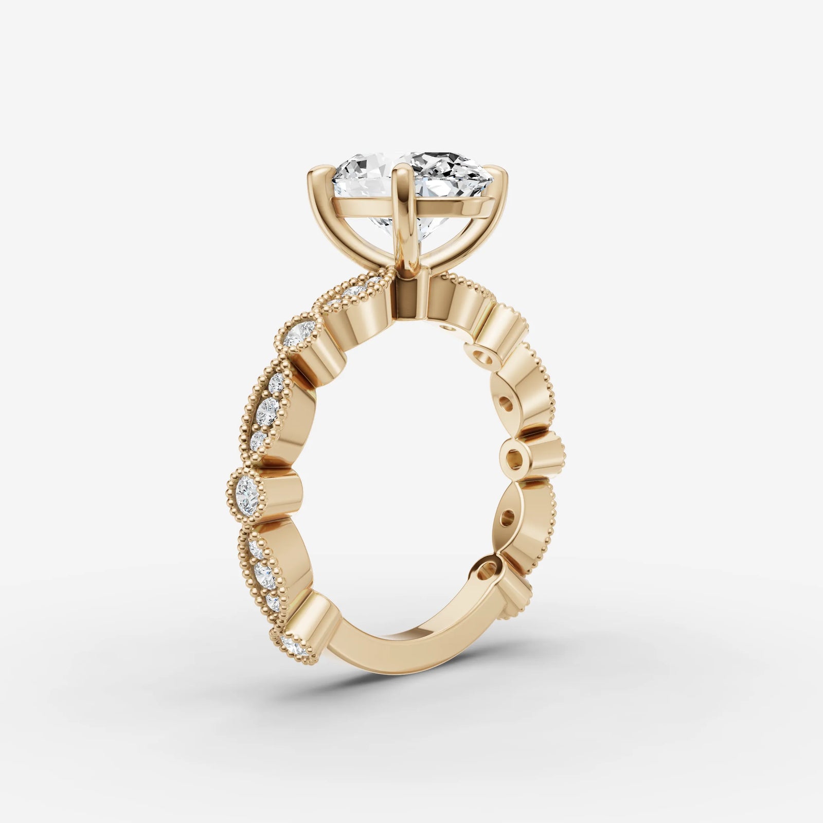 Heritage oval diamond setting in gold, detail view