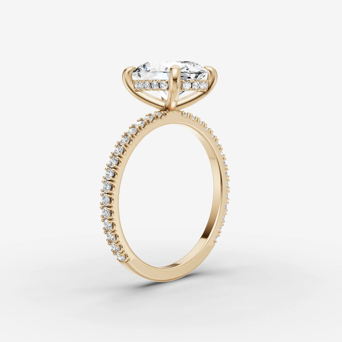 Mystere Etoile oval diamond setting in gold, detail view