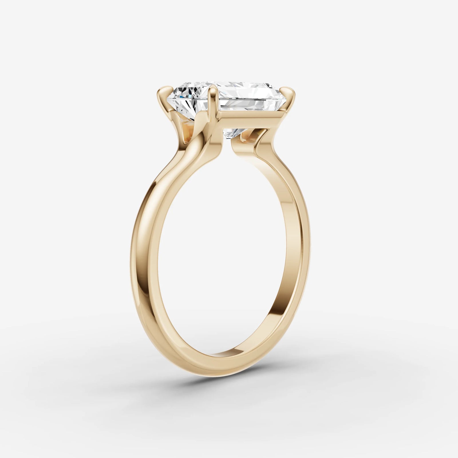 Horizon radiant diamond setting in gold, detail view
