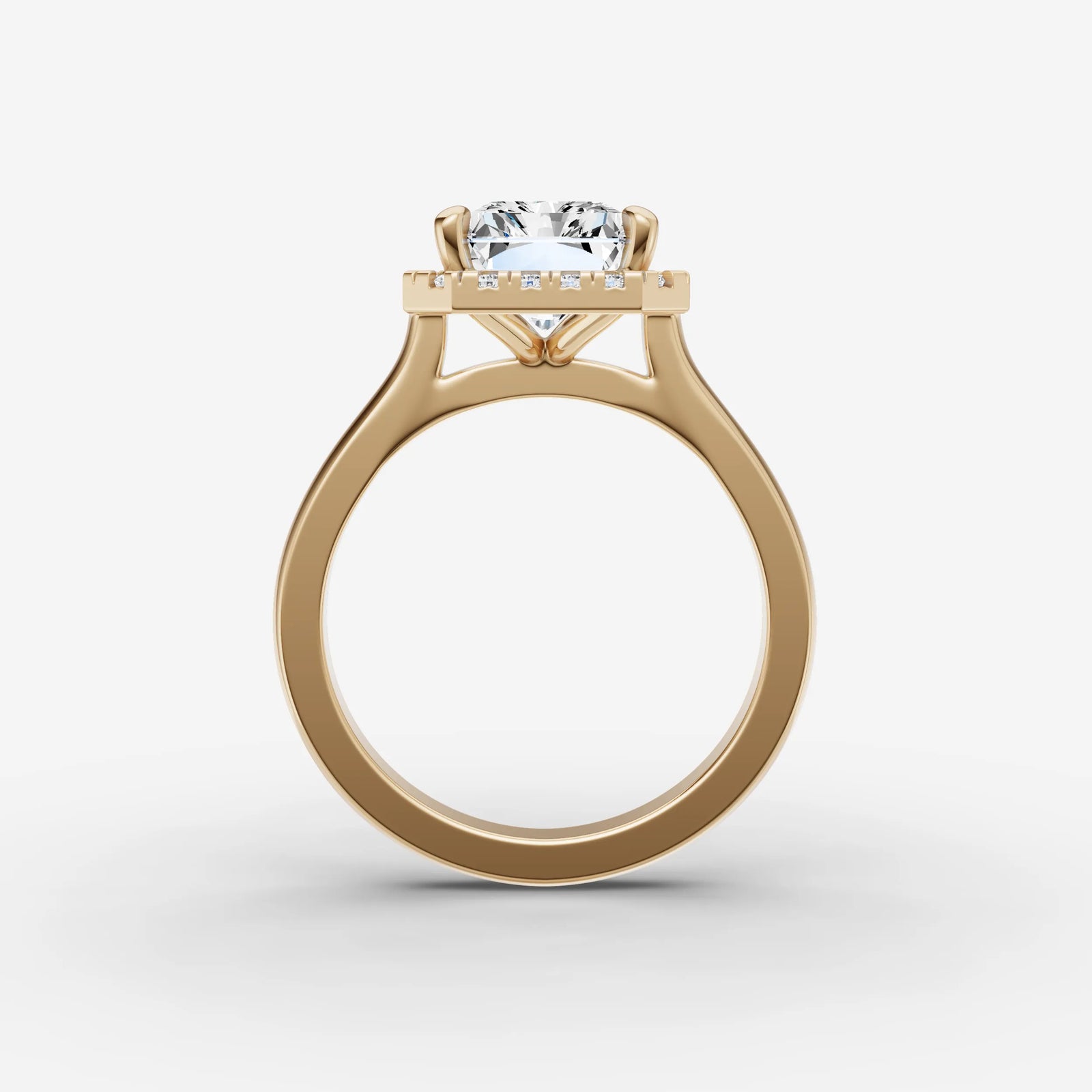 Aurore radiant diamond setting in gold, profile angle