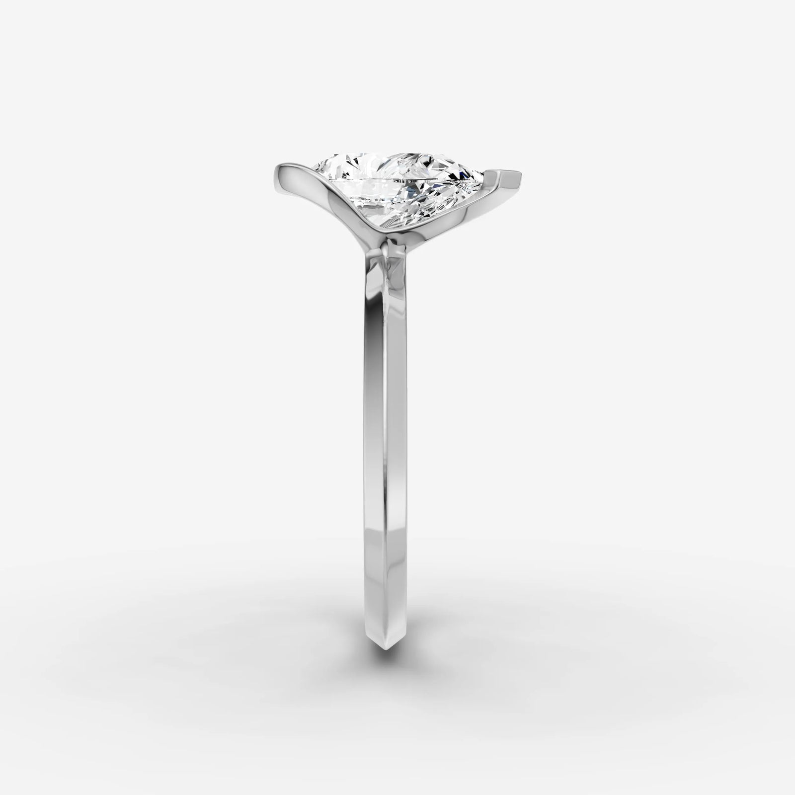 Demi pear diamond setting in gold, view 17