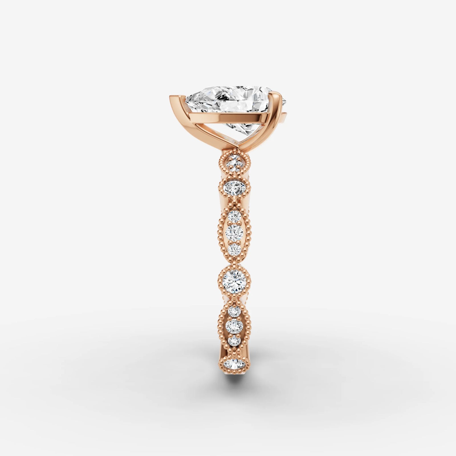 Heritage pear diamond setting in gold, view 11