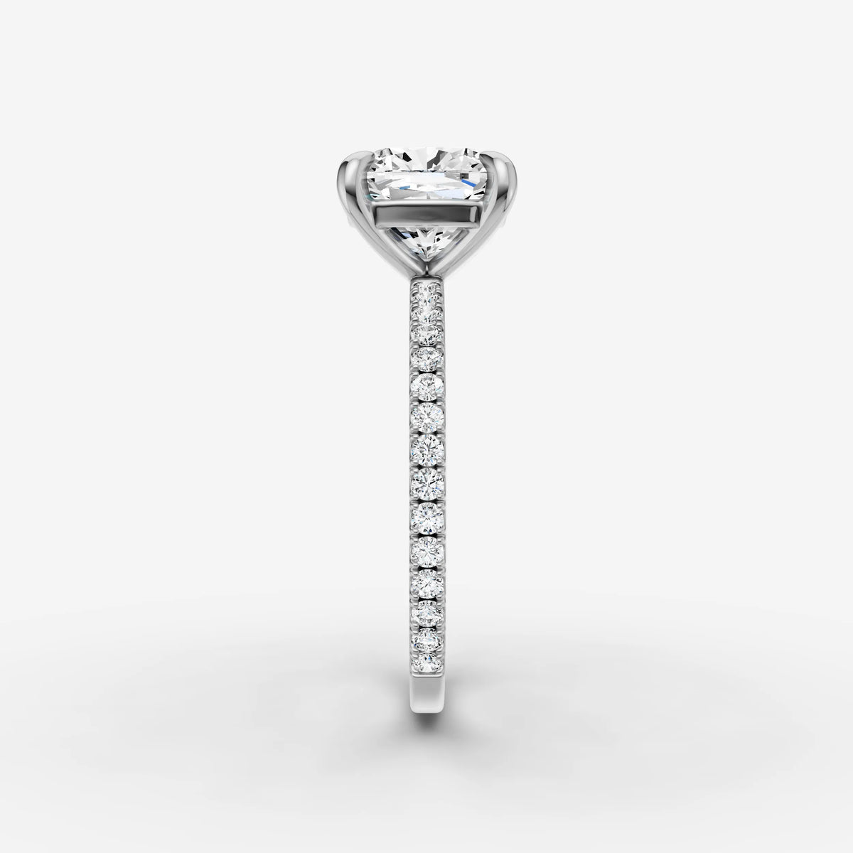 Etoile cushion diamond setting in gold, view 17