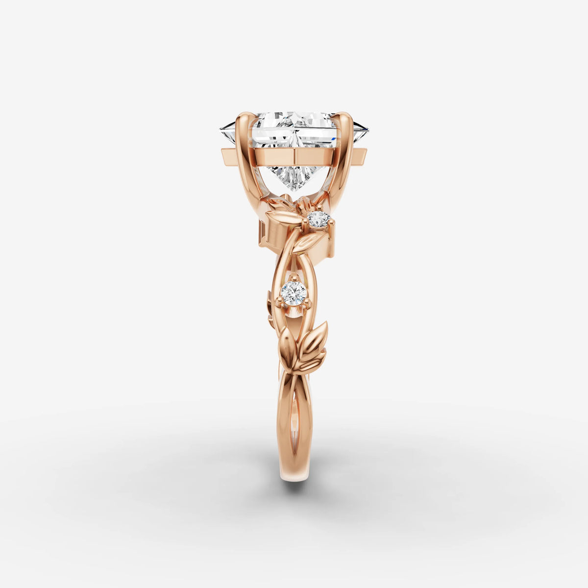 Fleur princess diamond setting in gold, view 11