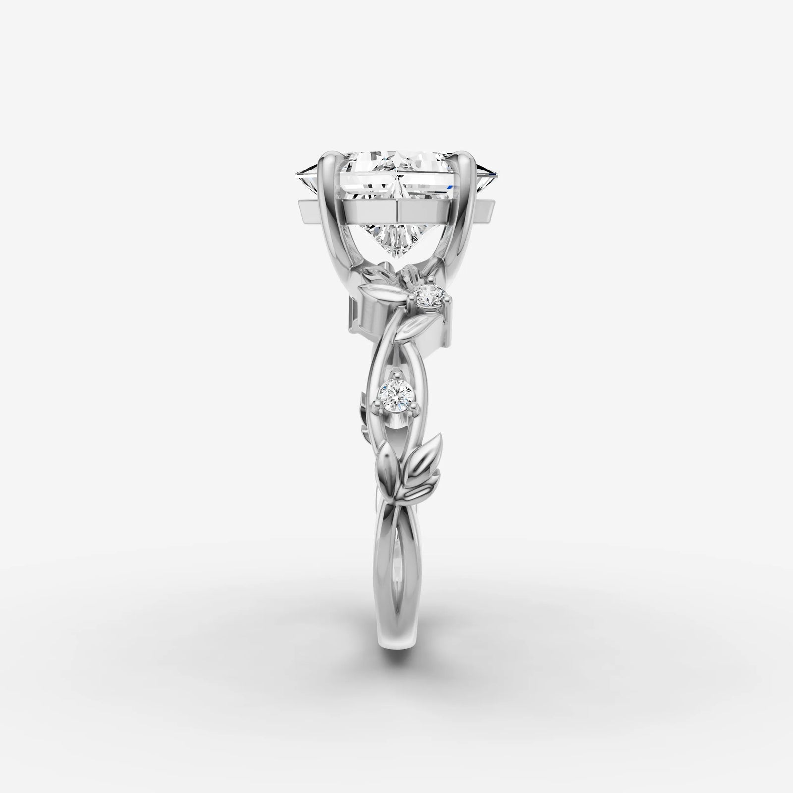 Fleur princess diamond setting in gold, view 17