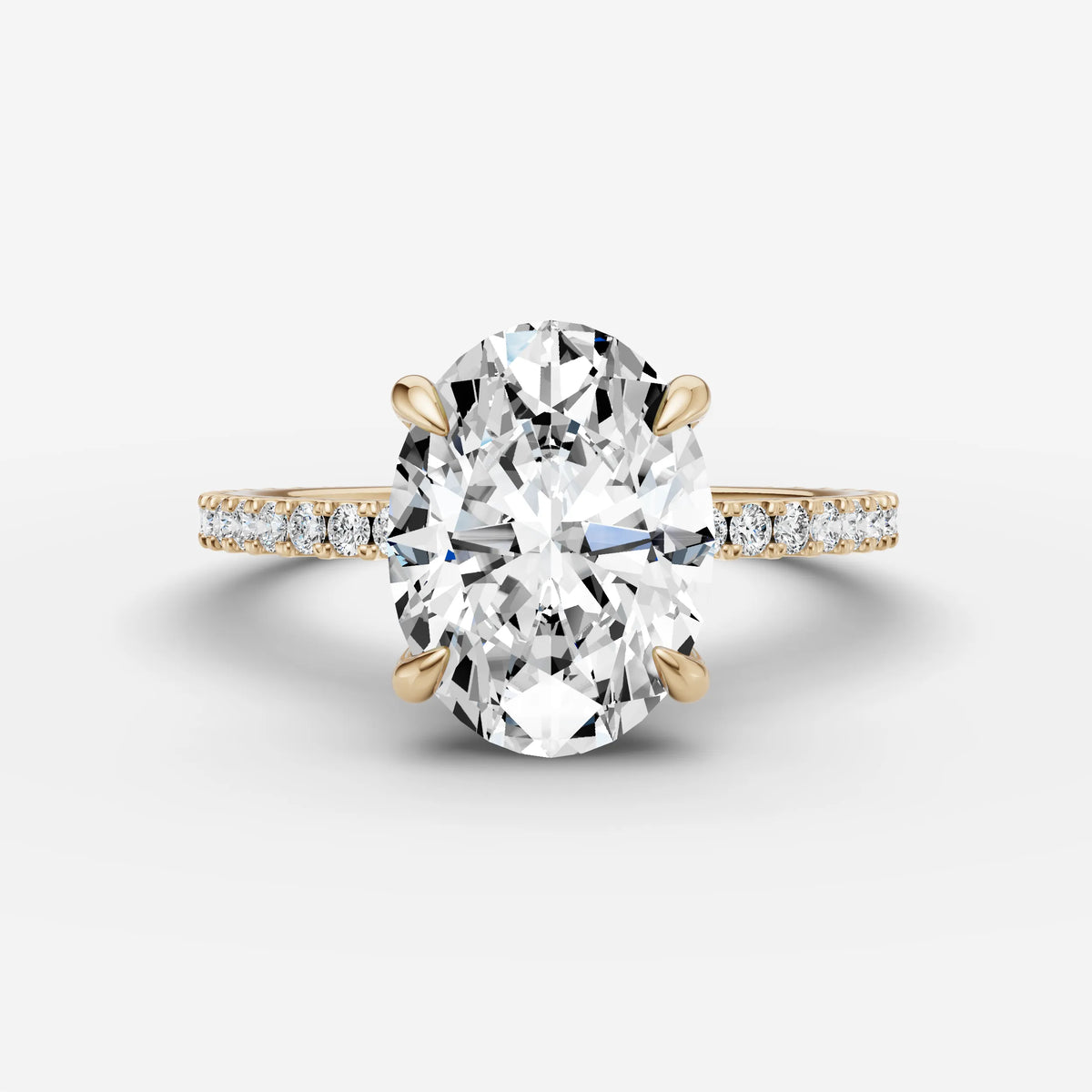Etoile oval diamond setting in gold, front view