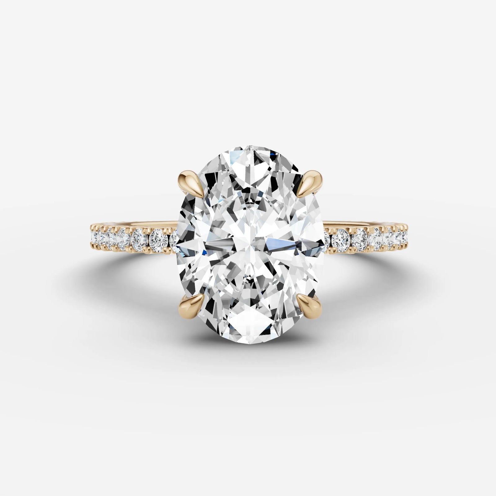 Etoile oval diamond setting in gold, front view