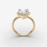 Aurore heart diamond setting in gold, side view