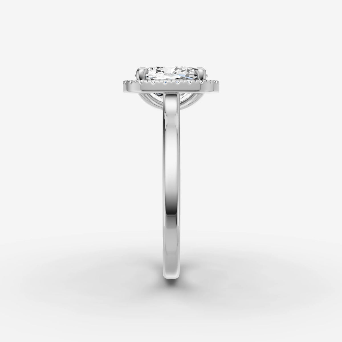 Aurore cushion diamond setting in gold, view 17