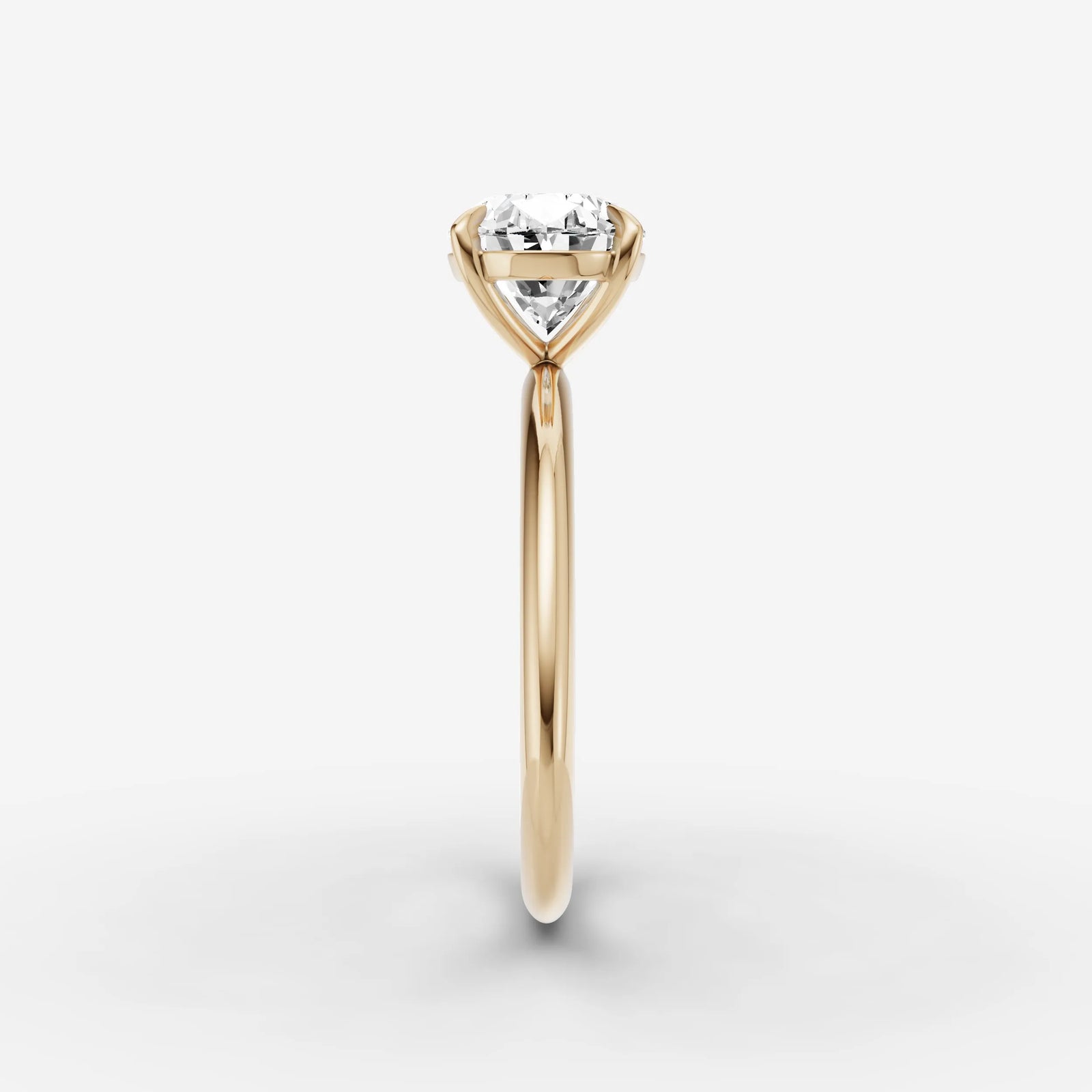 Horizon oval diamond setting in gold, angled view