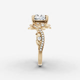 Fleur cushion diamond setting in gold, angled view