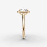 Aurore cushion diamond setting in gold, angled view