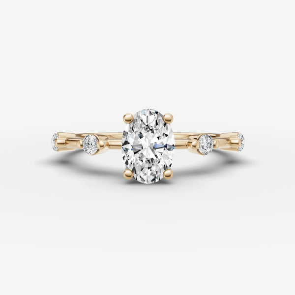 Petite Etoile Oval ring setting, view 1