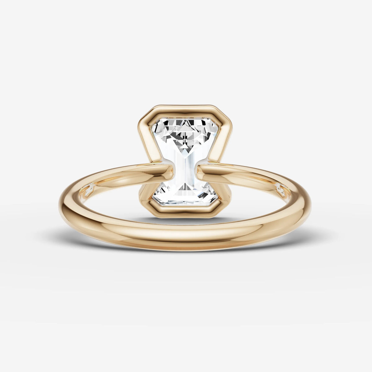 Demi emerald diamond setting in gold, top view