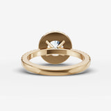 Aurore Etoile round diamond setting in gold, top view