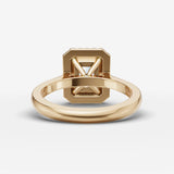 Aurore emerald diamond setting in gold, top view