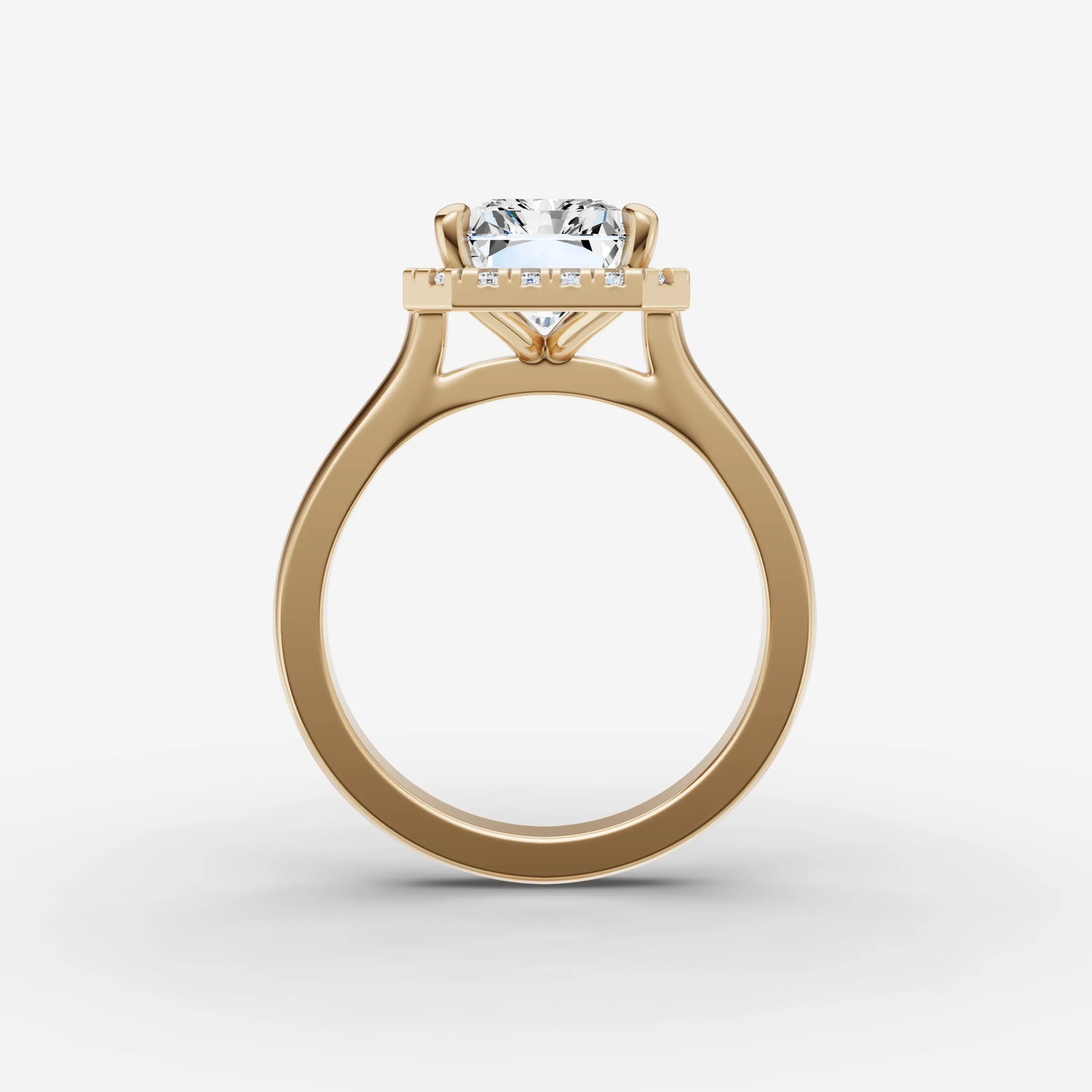 Aurore emerald diamond setting in gold, profile angle