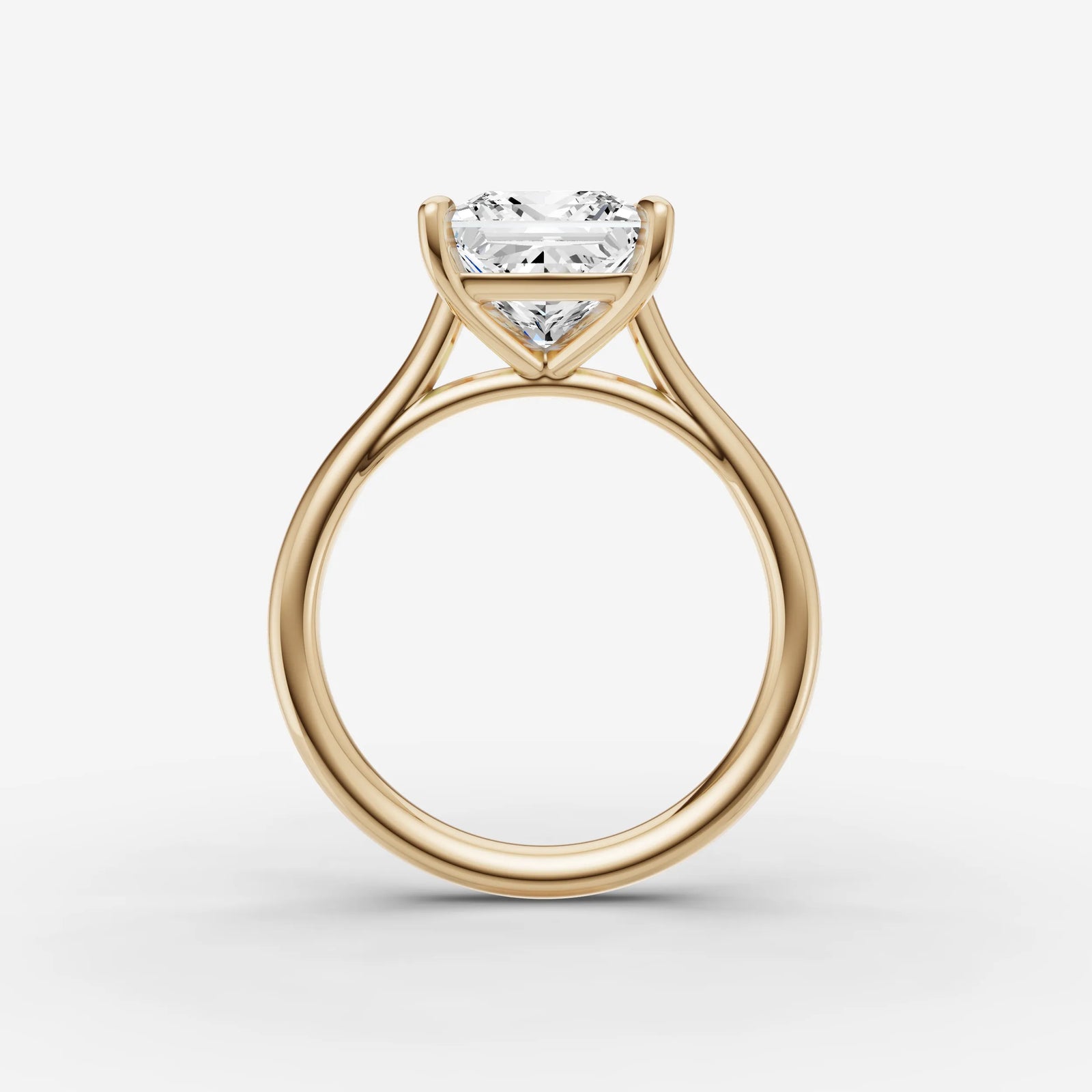 Cathedrale princess diamond setting in gold, profile angle