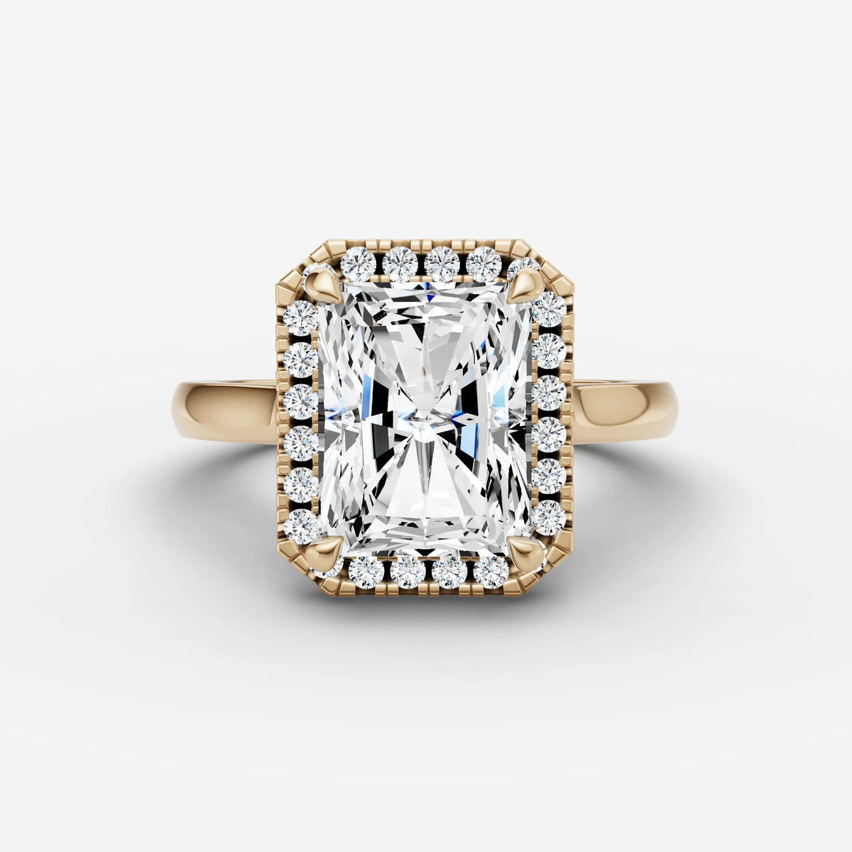 Aurore radiant diamond setting in gold, front view