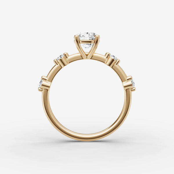 Petite Etoile Round ring setting, view 2