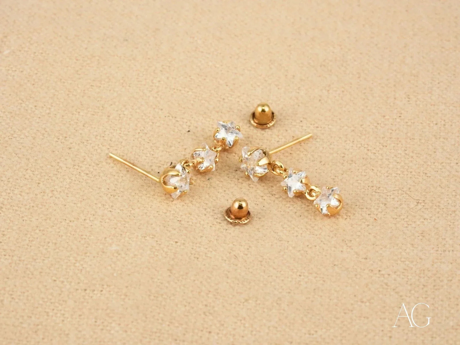 Stars Drop Earrings: Certified 18k Solid Gold Art Gold Jewelry with Clear Star Gems