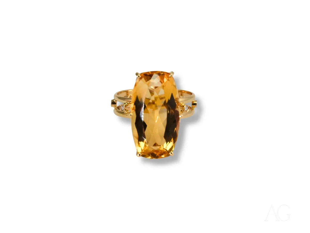 Sunfire Elegance 18k solid gold ring with elongated rectangular citrine gemstone