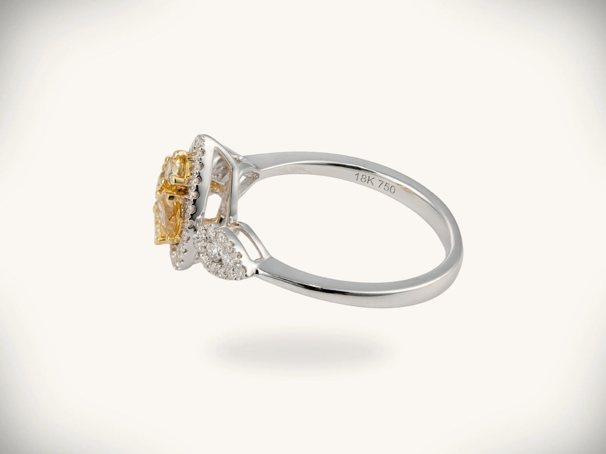 Sunshine Blossom yellow diamond ring, close view on the hand