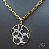 Symphony of Love 18k solid gold hearts pendant with diamonds